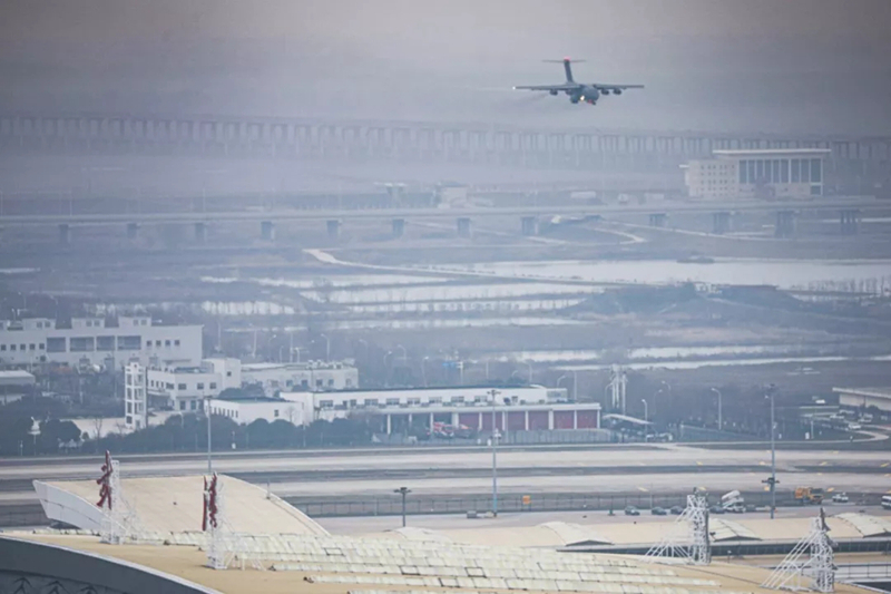 紧急大空运！高清大图来了！-新华网(图3)
